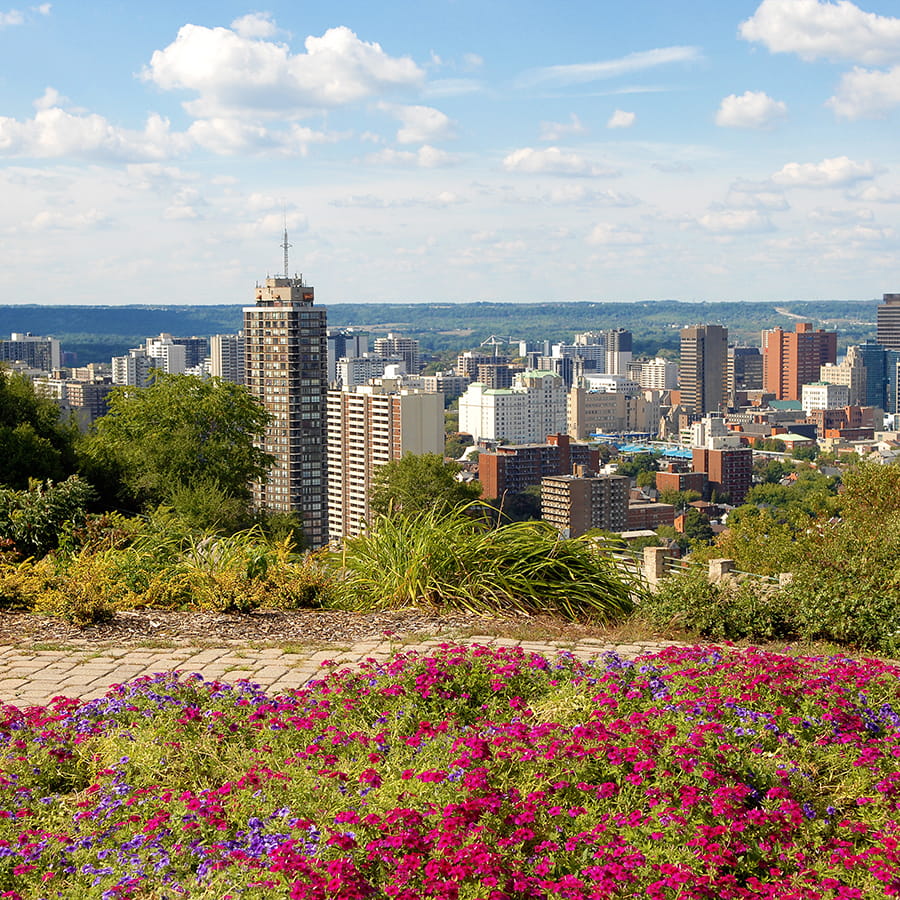 Toronto Real Estate - Margaret Unruh, Sales Representative