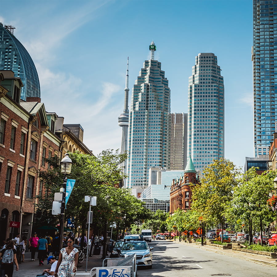 Toronto Real Estate - Margaret Unruh, Sales Representative